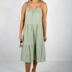 Very J Sage Midi Dress