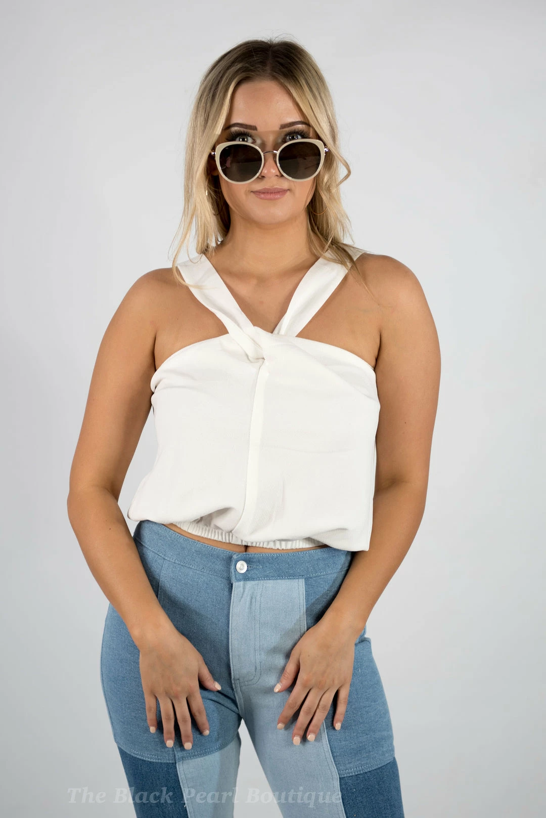Peach Love White Halter Neck Crop Top New Arrivals 3 Peach Love White Halter Neck Crop Top New Arrivals