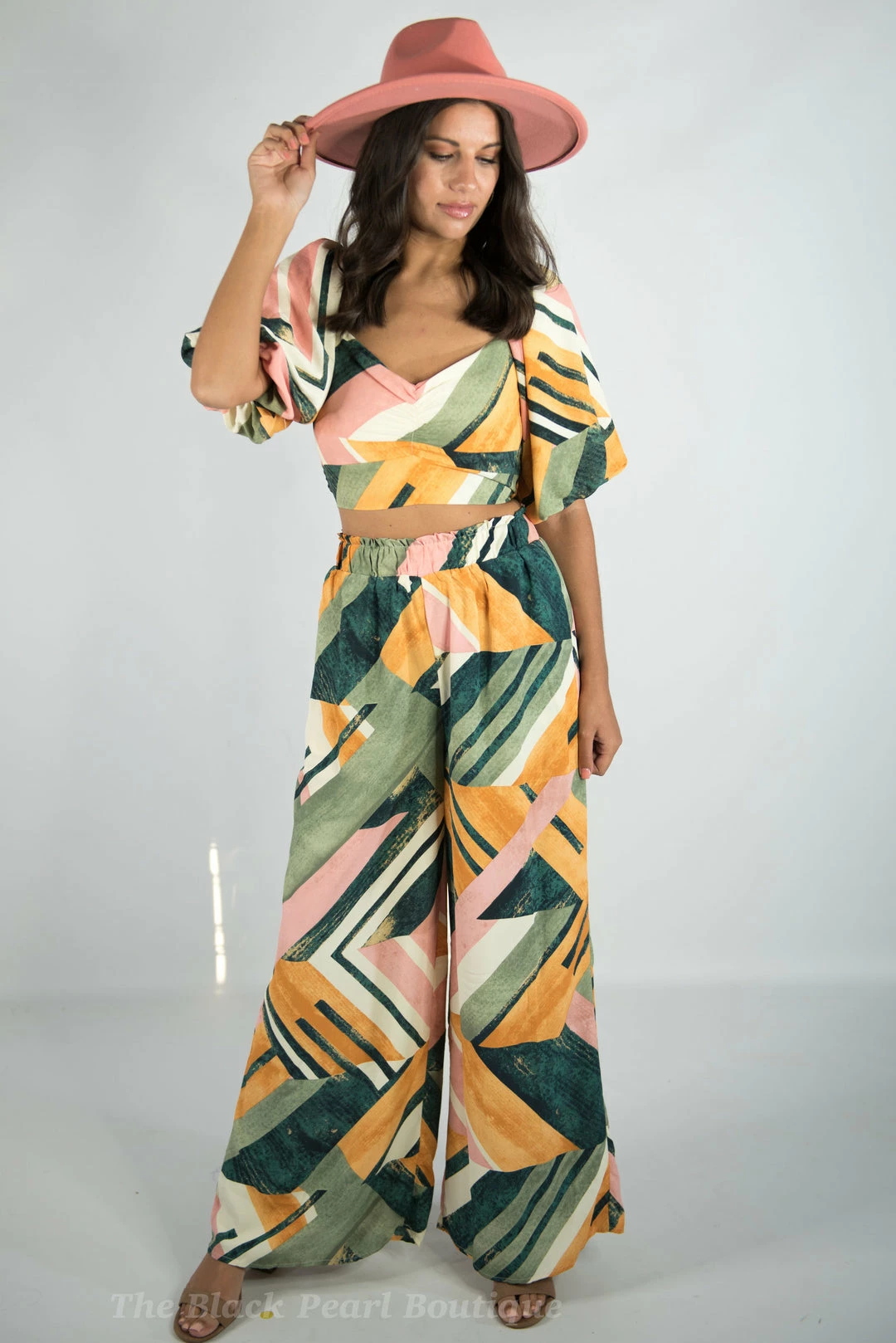 Entro Colorful Abstract Print Crop Top New Arrivals 4 Entro Colorful Abstract Print Crop Top New Arrivals