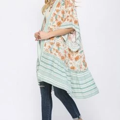 Gigio New Arrivals Mint Floral Kimono