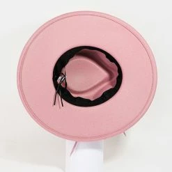 Wall To Wall Flower Pattern Strap Fedora Hat New Arrivals