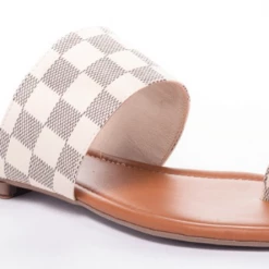Enriko Final Sale White/Nude Checker Pattern Sandals