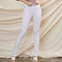 New Arrivals KanCan White High Rise Super Skinny Jeans
