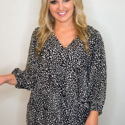 UMGEE Black Animal Print Blouse Tops