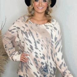 UMGEE Cream Mix Animal Print Sweater Tops