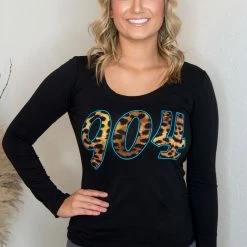 Active Basic Tops 904 Black Scoop Neck Long Sleeve