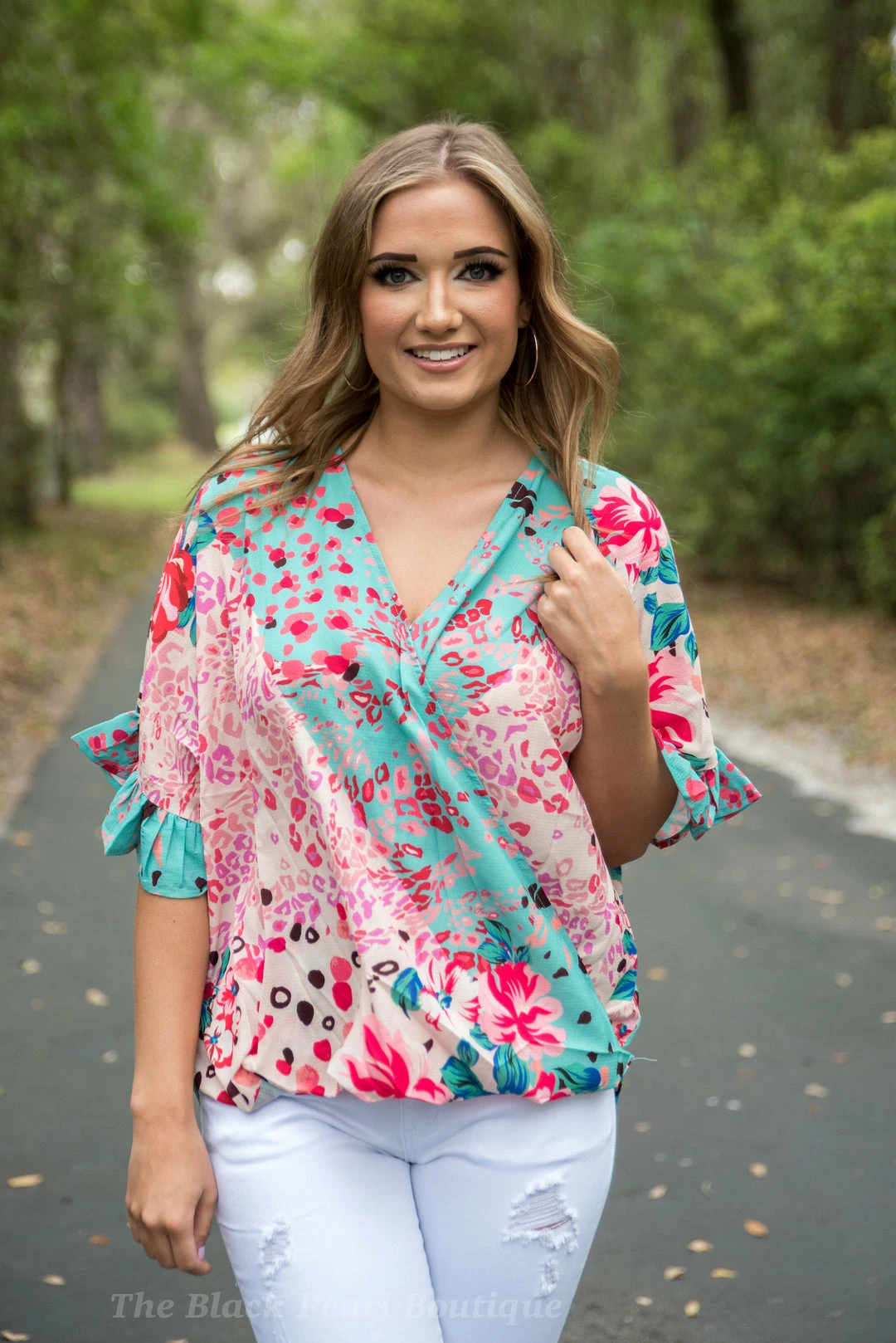 UMGEE New Arrivals Floral/Animal Print V Neck Top 1 UMGEE New Arrivals Floral/Animal Print V Neck Top