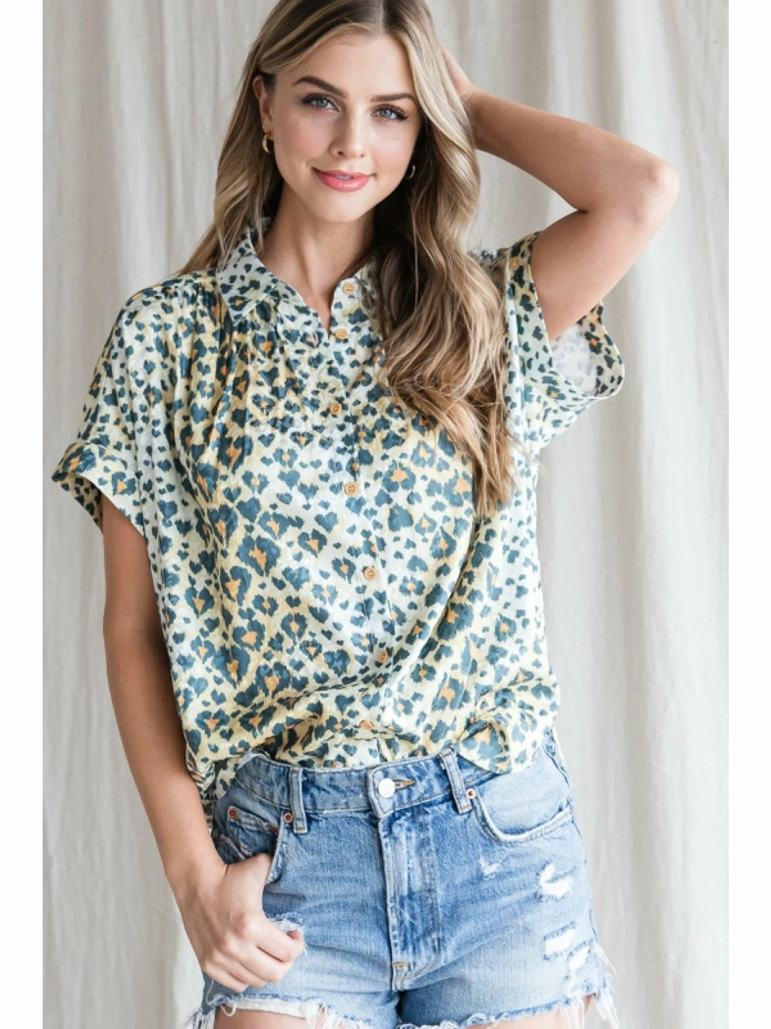 Jodifl New Arrivals Hunter Green Leopard Print Button Up 1 Jodifl New Arrivals Hunter Green Leopard Print Button Up