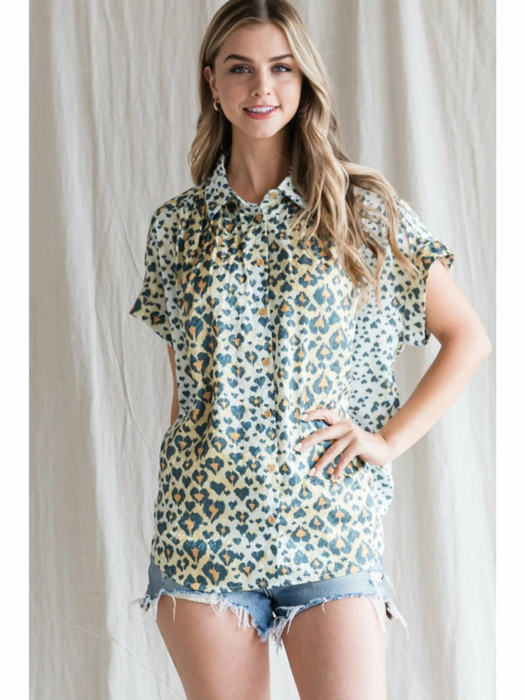 Jodifl New Arrivals Hunter Green Leopard Print Button Up 2 Jodifl New Arrivals Hunter Green Leopard Print Button Up